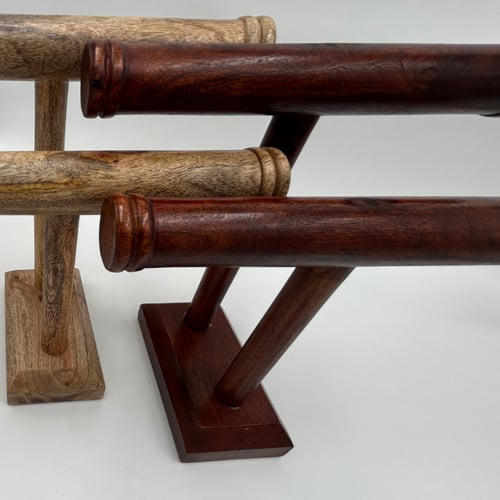 حامل اكسسوارات وساعات وأساور خشبي – تصميم فاخر بلو...