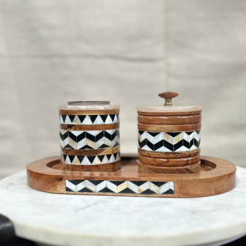 طقم مبخره وعلبه بخور مع صينيه خشب طبيعي وصدف أبيض...