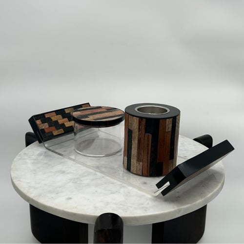 طقم مبخرة وعلبة بخور بتصميم باركيه خشبي وأرضية أكر...