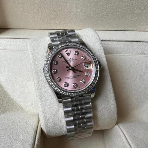 ساعه نسائيه رولكس ميناء وردي دايت جست