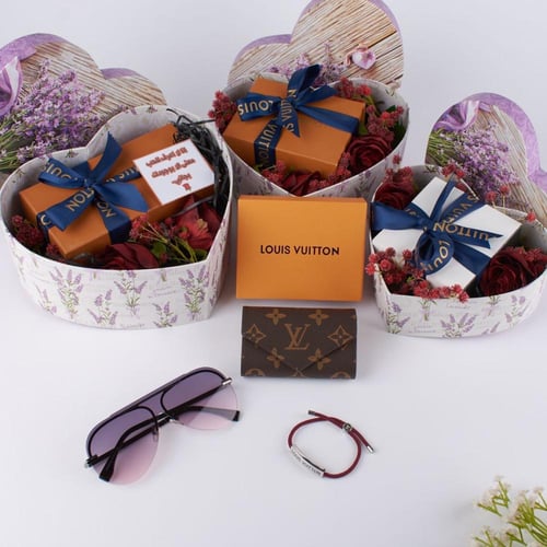 افكار هدايا نسائيه ماركات