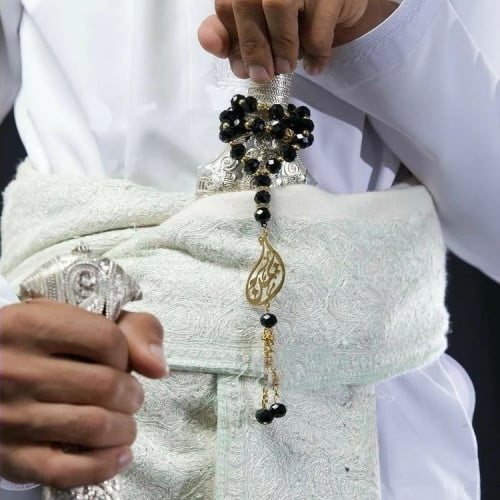 سبحه رجاليه بالاسم مطليه بالذهب