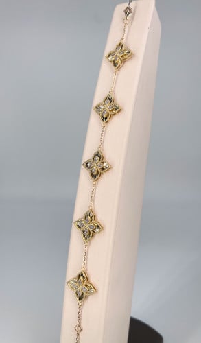 انسيال حجم وسط تصميم وردة الاميرة-عيار 18