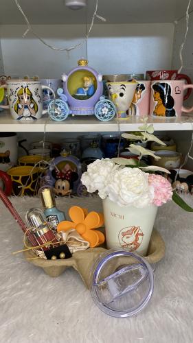 بوكس ارتشي ابيض