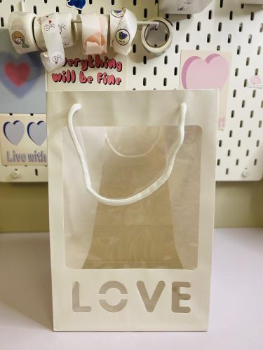 اكياس ابيض - وسط