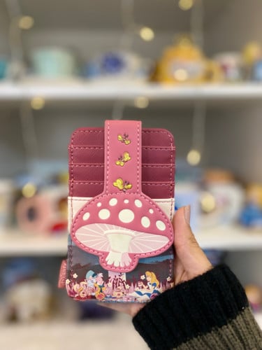 كاردهلولدر اليس من ديزني