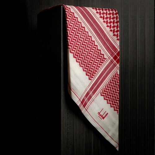 شماغ دنهل احمر وبيج