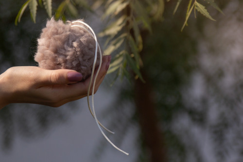كرة صوف