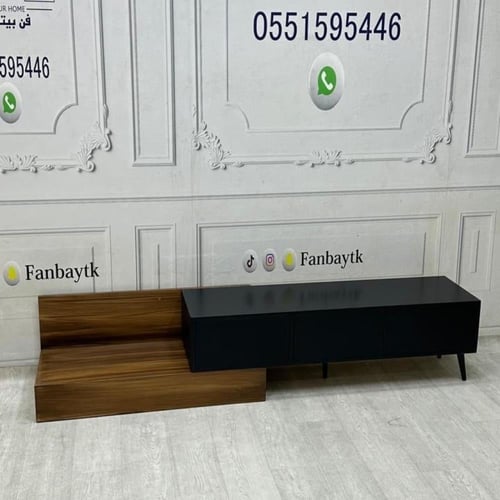 طاولة بلازما بتصميم عصري وأنيق