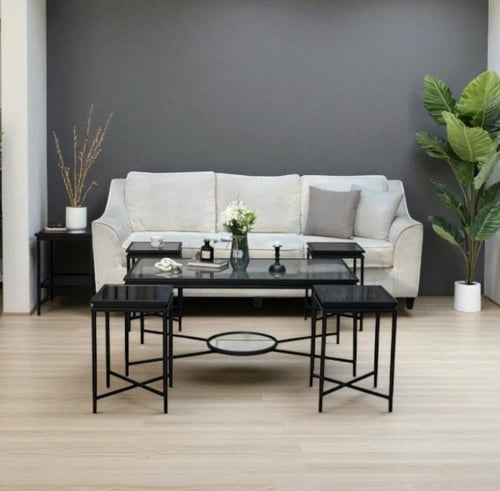 طقم طاولات فخم بسطح زجاج أسود