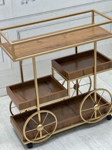 عربية تقديم 4دور خشبية