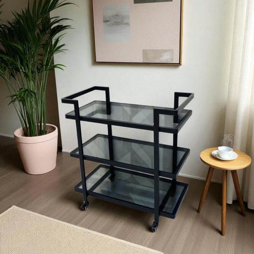 عربية تقديم ضيافة