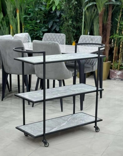 عربية تقديم 3 دور خشب