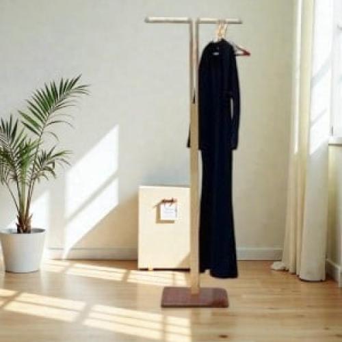 علاق ملابس أنيق وعصري بارتفاع 170 سم