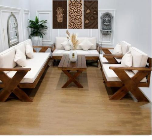 جلسه خارجيه 7 اشخاص تفصيل حسب طلب