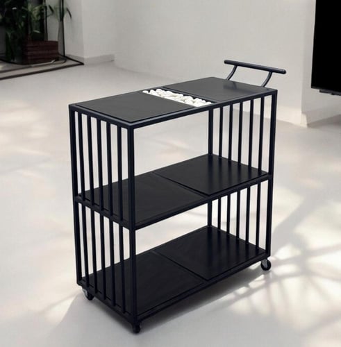 عربية تقديم 3 دور خشب