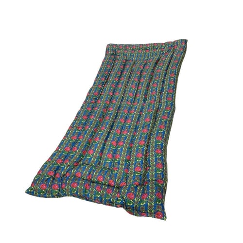 مدة (مطرحه) شالكي منقوشة ومبطنة بالقطن 90سم × 1.90...