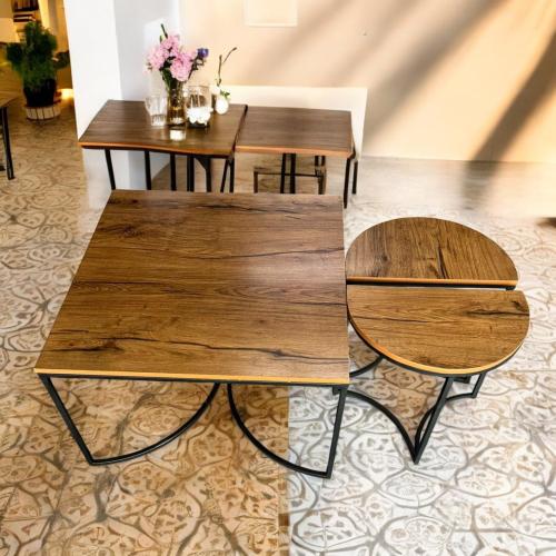 طقم طاولات خشب +خدمة حسب الطلب