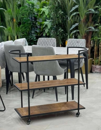 عربية تقديم 3 دور خشب