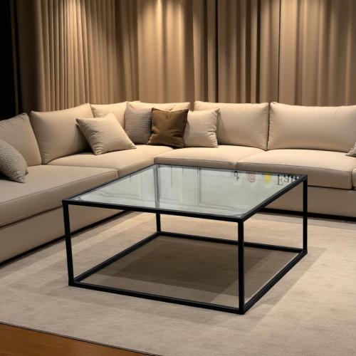 طاولة ضيافة مودرن