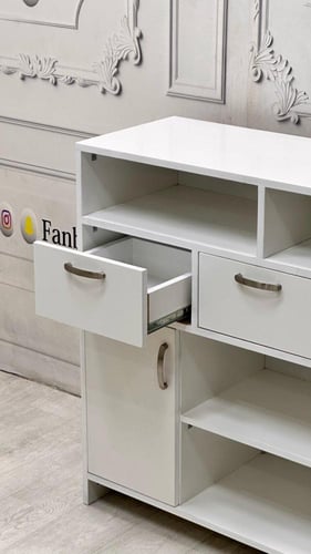 ركن قهوة كلاسيك ابيض