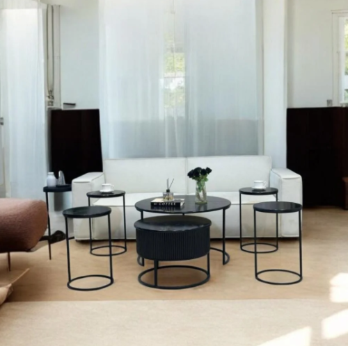 طقم طاولتين متداخلة مع 4 خدمة خشب سنديان