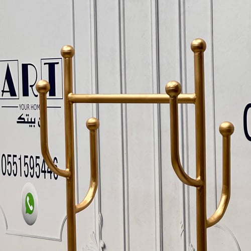 حامل ملابس مودرن بقاعدة بيضاوية-ذهبي-FANBAYTK