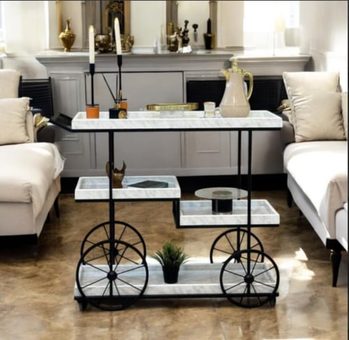 عربية تقديم 4 دور خشبية بعدة الوان