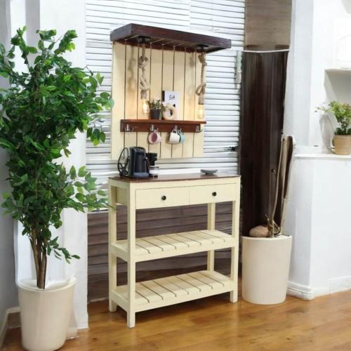 ركن كوفي مع رفوف