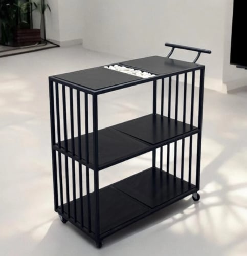 عربية تقديم 3 دور خشب