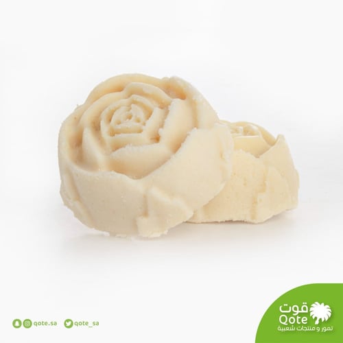 اقط محشي تمر رطب