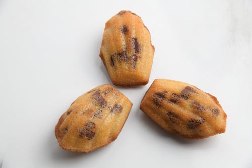 مادلين كيك (12) قطعة