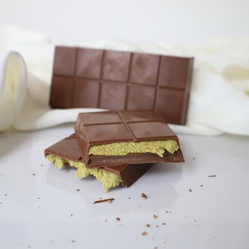 بار شوكولاتة كنافة بيستاشيو