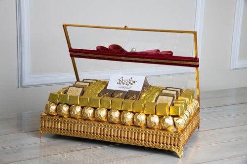 صندوق ذهبي شوكولاتة مغلفة ذهبي فقط