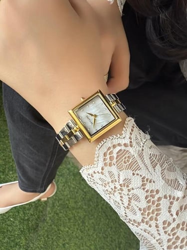 ساعه نسائي كوبي اقنر مربعه - 2168