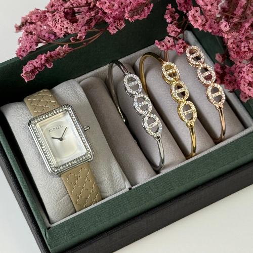 طقم ساعة نسائية - 2126