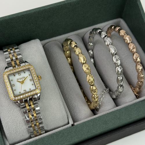 طقم ساعة دي كابري نسائي - 3657