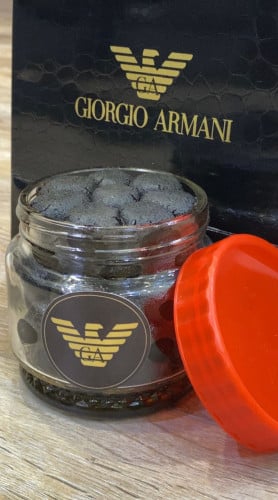 معمول ماركة ارماني علبه وسط الوزن الصافي 500 غرام