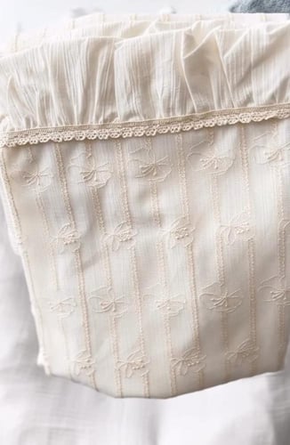 طقم استقبال مواليد ناعم وأنيق