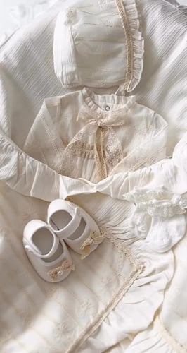 طقم استقبال مواليد ناعم وأنيق