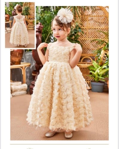 فستان ورود طويل مع اكسسوار للشعر