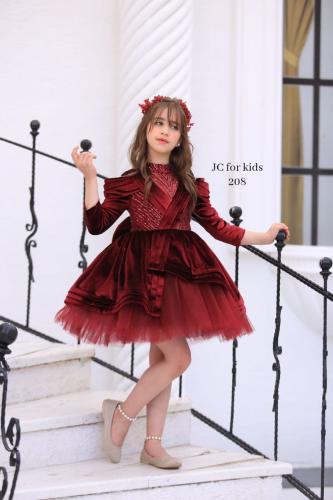 فستان سهرة بناتي مخملي عنّابي فخم بتصميم راقٍ – إط...