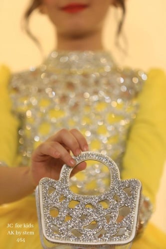 فستان "الإشراقة الصفراء" الفاخر للفتيات الصغيرات