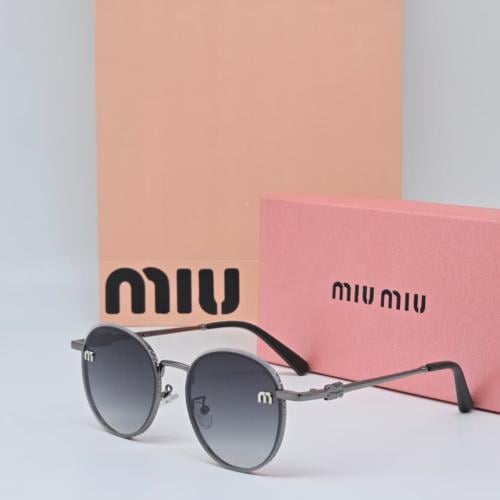 نظارة ميو ميو دائري رمادي