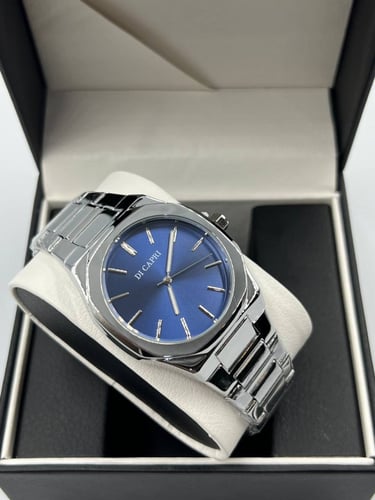 ساعة دي كابري فضي مينا كحلي