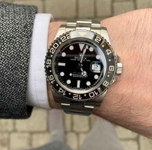 ساعة رولكس GMT.