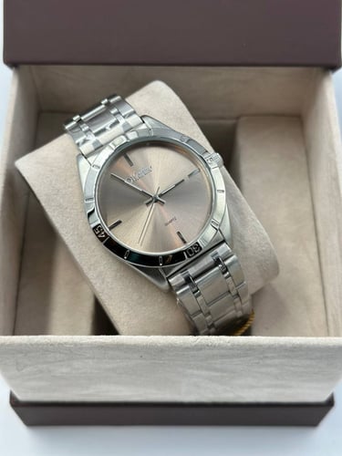 ساعة ماربلنو فضي مينا لحمي