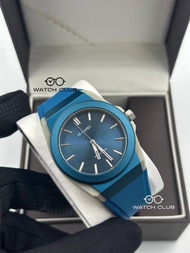 ساعة دي كابري لون ازرق فاتح