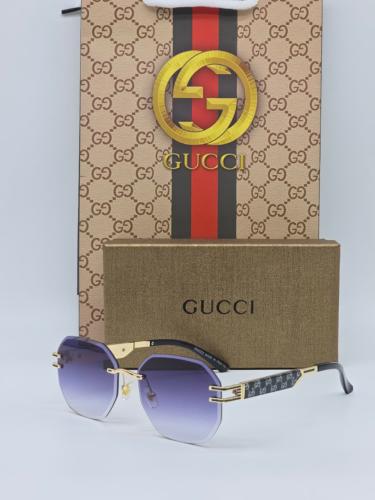 نظارة قوتشي مدرج اطار اسود