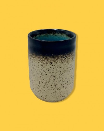 كوب سراميك بداخلية زرقاء 165ml